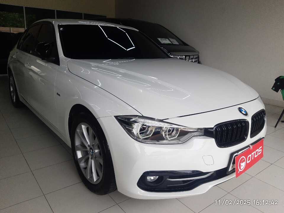 2017 BMW 320i 2.0