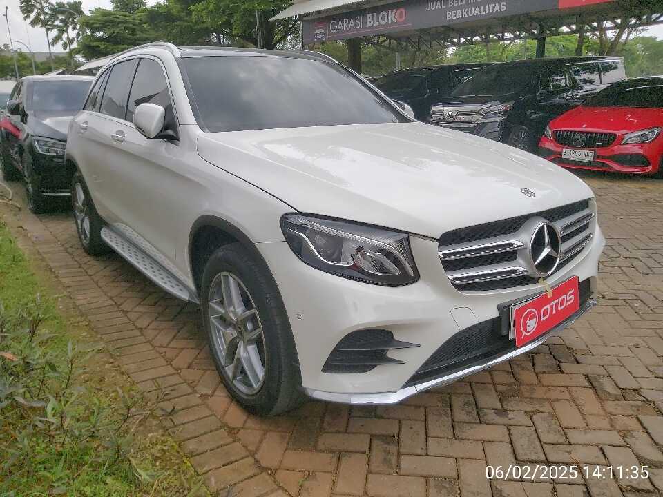 2018 Mercedes-Benz GLC200 2.0 - Foto 1 dari 6