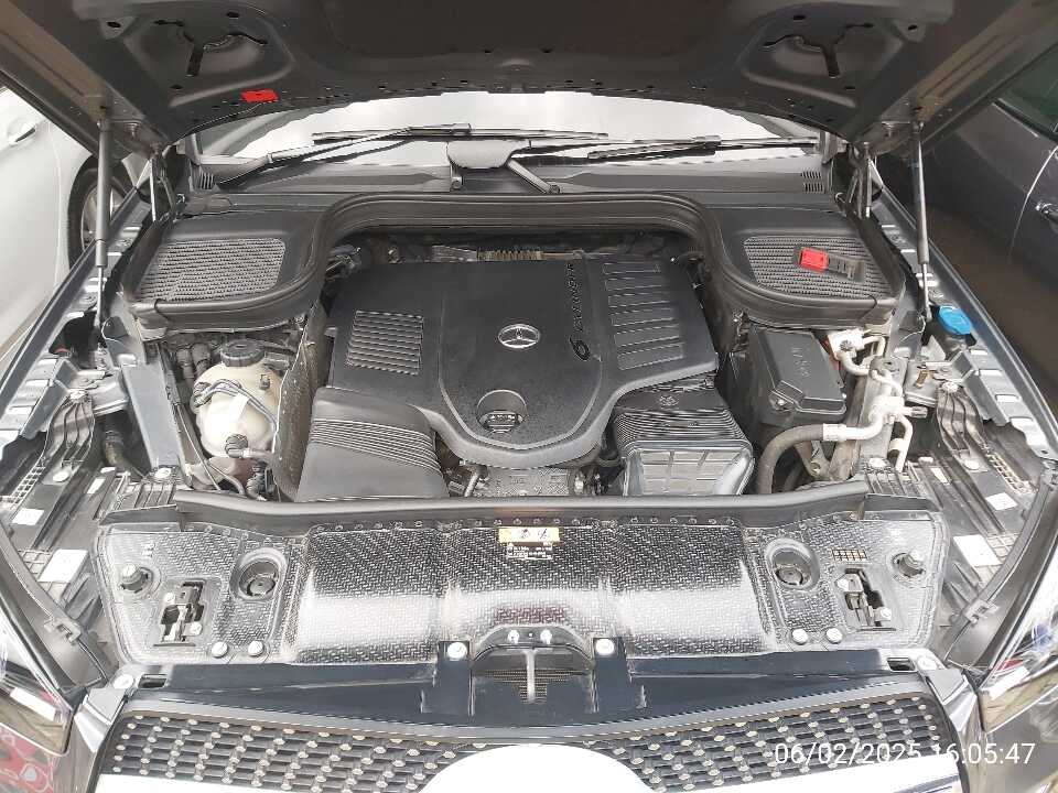 Foto Mobil Bekas Mesin Mercedes-Benz GLE450 3.0 4MATIC AMG Line tahun 2020