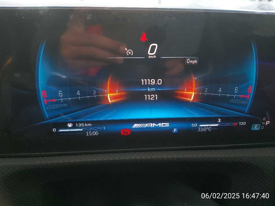 Foto Mobil Bekas Odometer Mercedes-Benz CLA45 2.0 tahun 2023