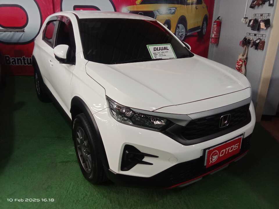 2023 Honda WR-V 1.5 E - Foto 1 dari 6