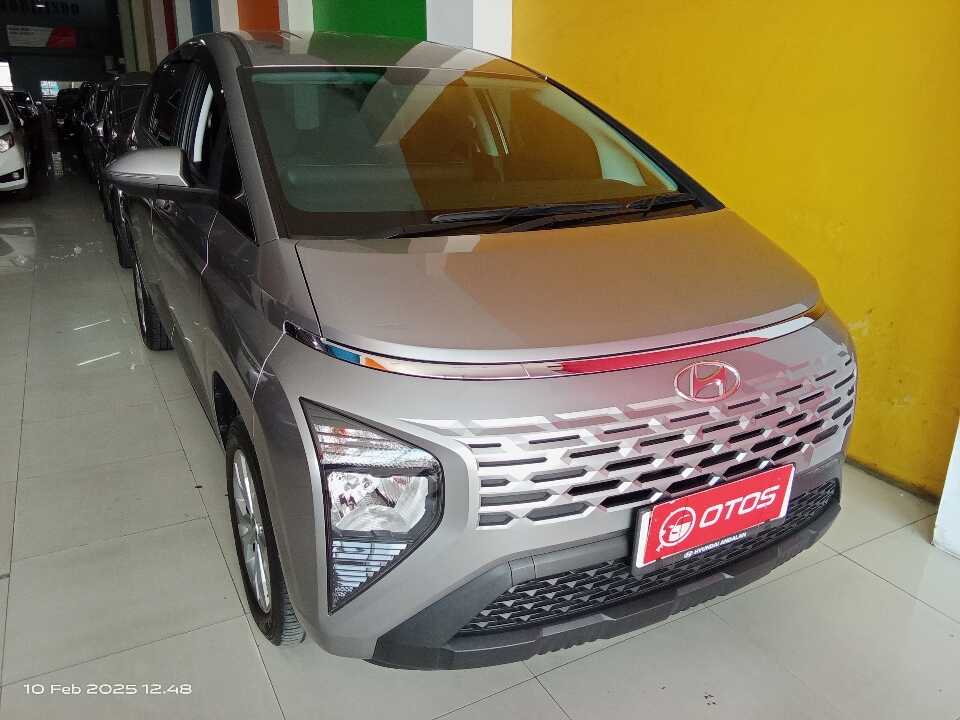 2023 Hyundai Stargazer 1.5 Active - Foto 1 dari 6