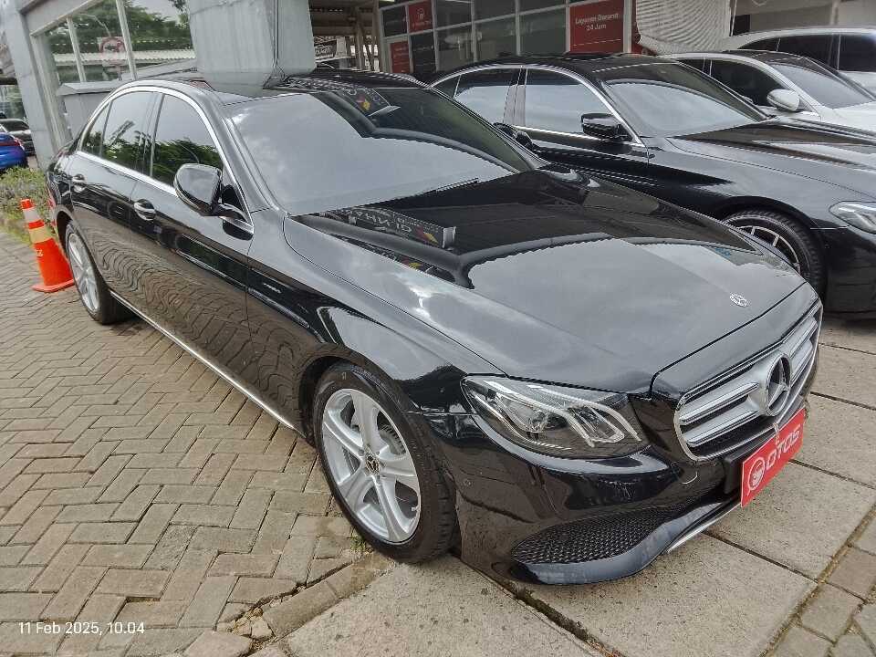 2018 Mercedes-Benz E250 2.0 Avantgarde - Foto 1 dari 6