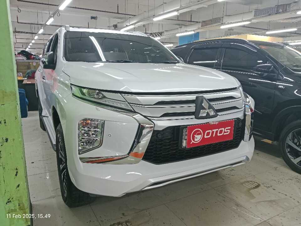 2023 Mitsubishi Pajero Sport 2.4 Dakar 4X2 - Foto 1 dari 6