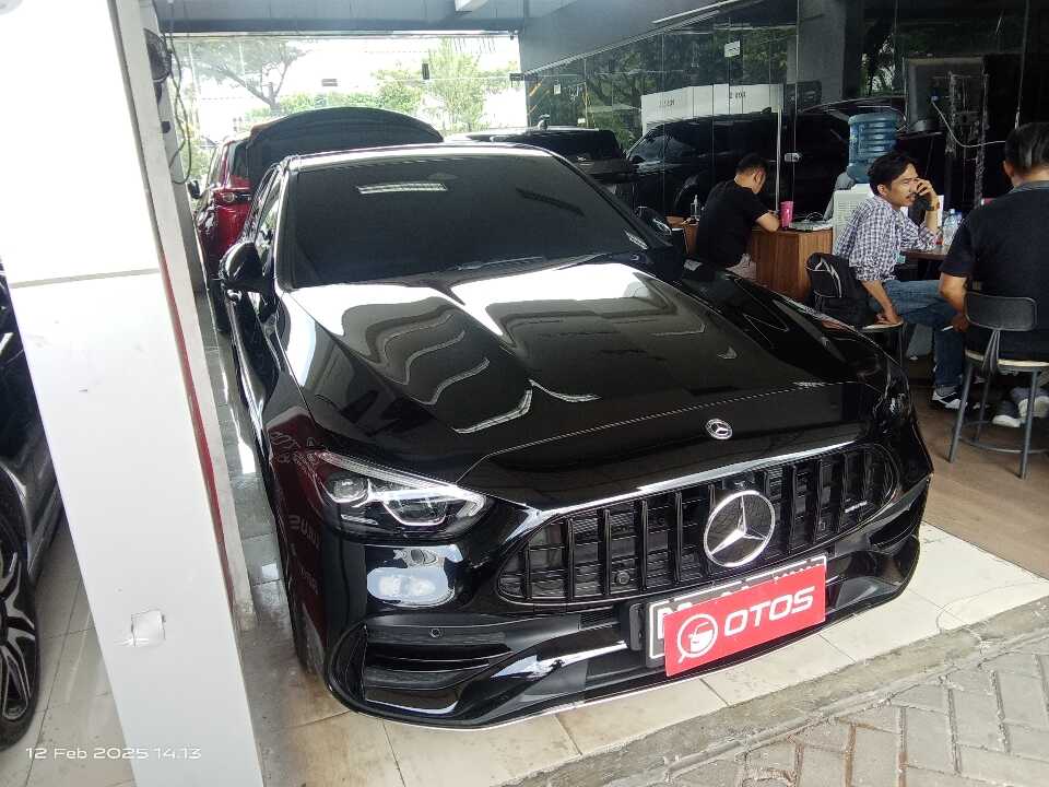 2022 Mercedes-Benz C300 2.0 AMG - Foto 1 dari 6