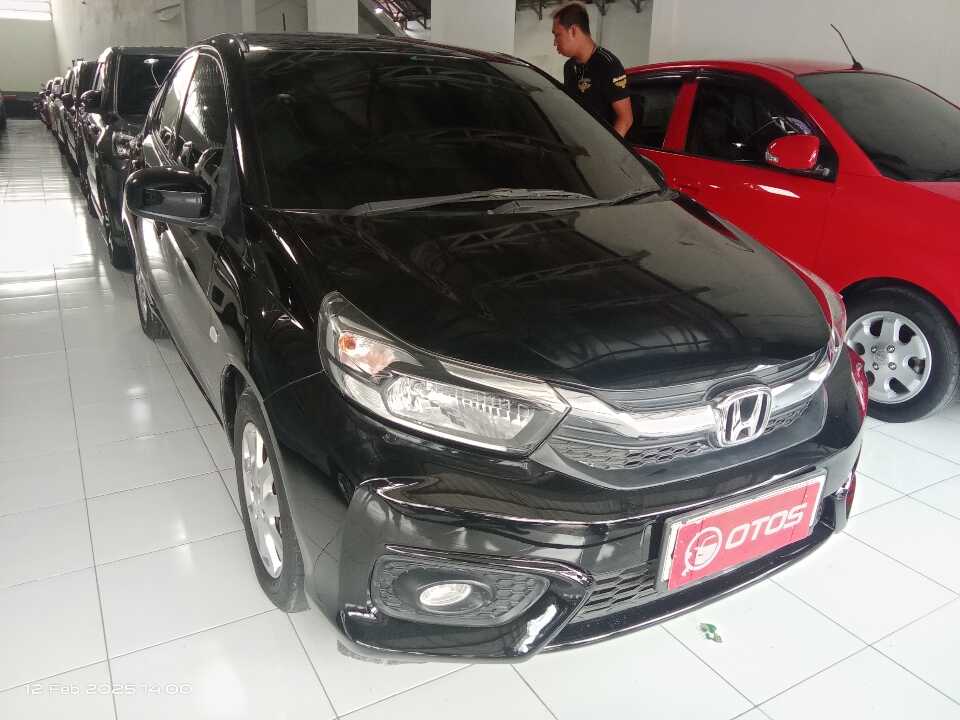 2019 Honda Brio 1.2 Satya E - Foto 1 dari 6