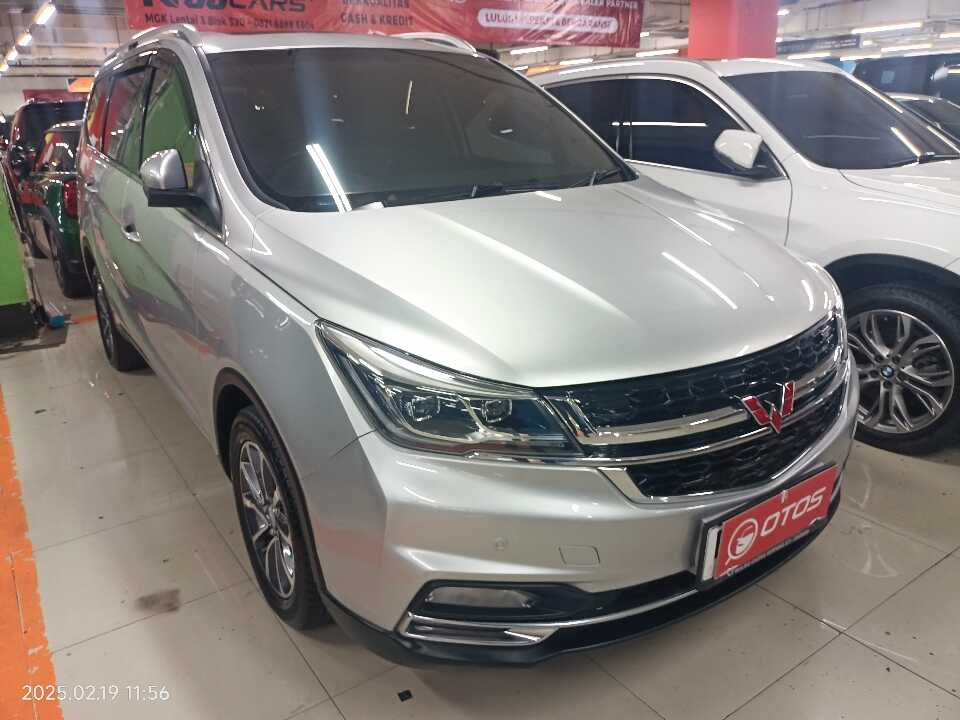 2019 Wuling Cortez 1.5 L T Lux - Foto 1 dari 6