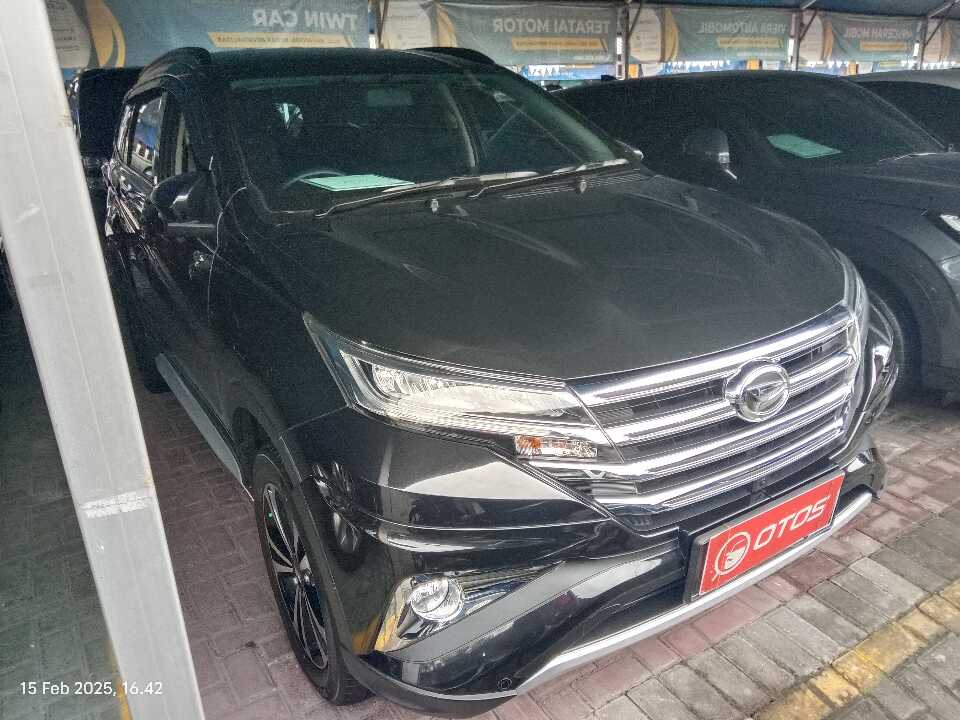 2021 Daihatsu Terios 1.5 R - Foto 1 dari 6