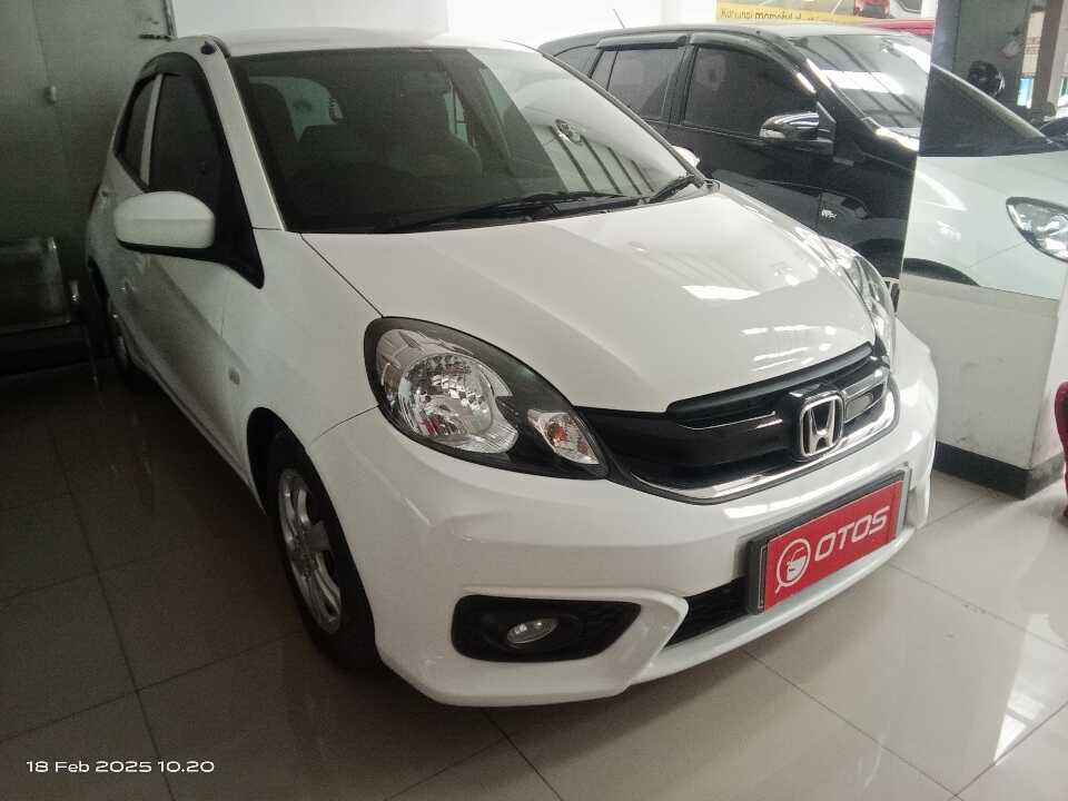 2016 Honda Brio 1.2 Satya E - Foto 1 dari 6