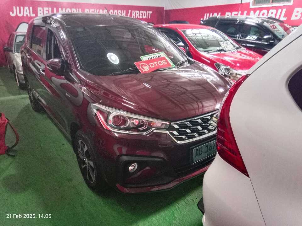 2022 Suzuki Ertiga 1.5 - Foto 1 dari 6