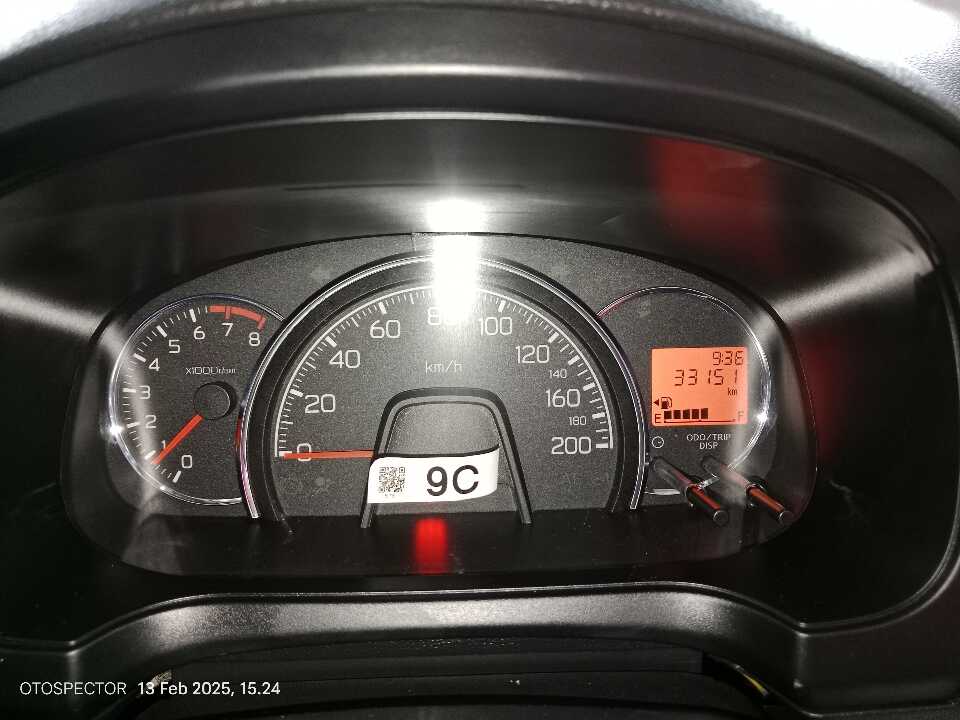 Foto Mobil Bekas Odometer Daihatsu Ayla 1.0 X tahun 2022