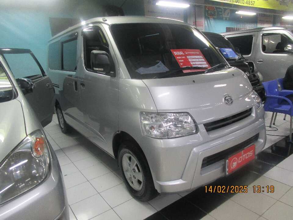 2017 Daihatsu Gran Max 1.5 MPV - Foto 1 dari 6
