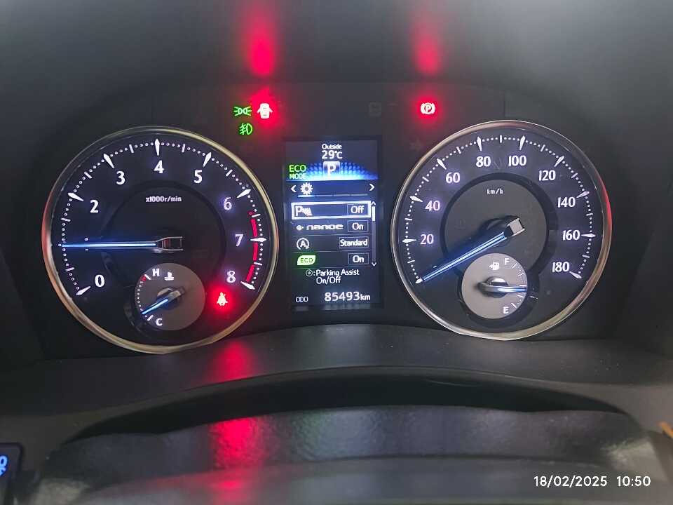 Foto Mobil Bekas Odometer Toyota Alphard 2.5 G tahun 2017