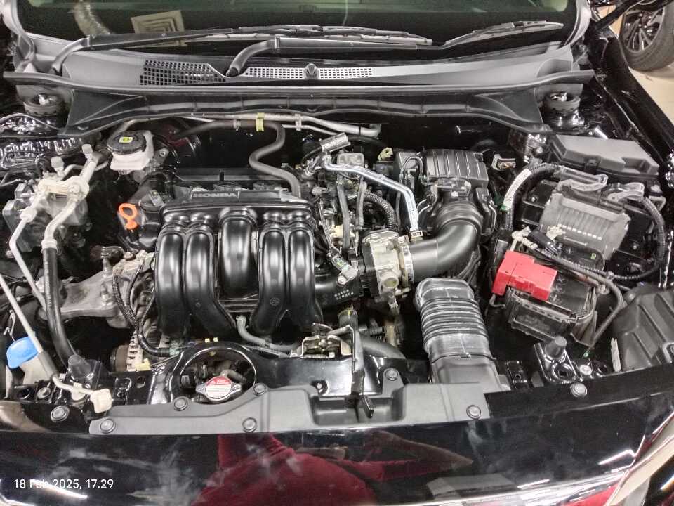 Foto Mobil Bekas Mesin Honda WR-V 1.5 E tahun 2023