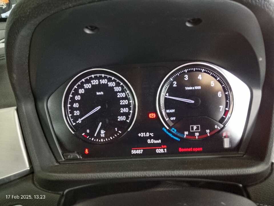 Foto Mobil Bekas Odometer BMW X1 1.5 Sdrive18i tahun 2019