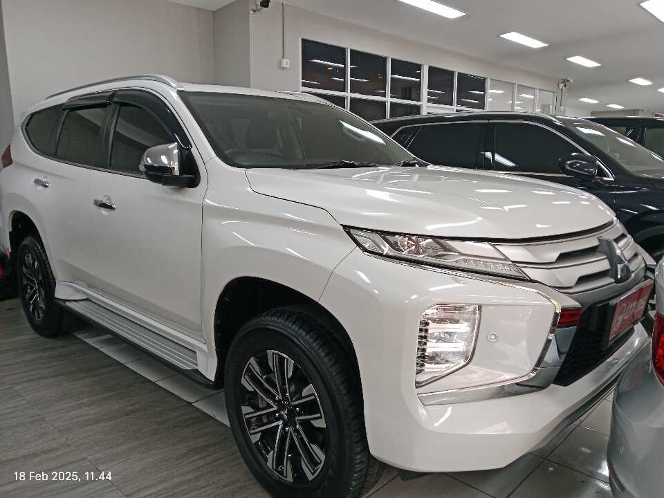 2022 Mitsubishi Pajero Sport 2.4 Dakar 4X2 - Foto 1 dari 6