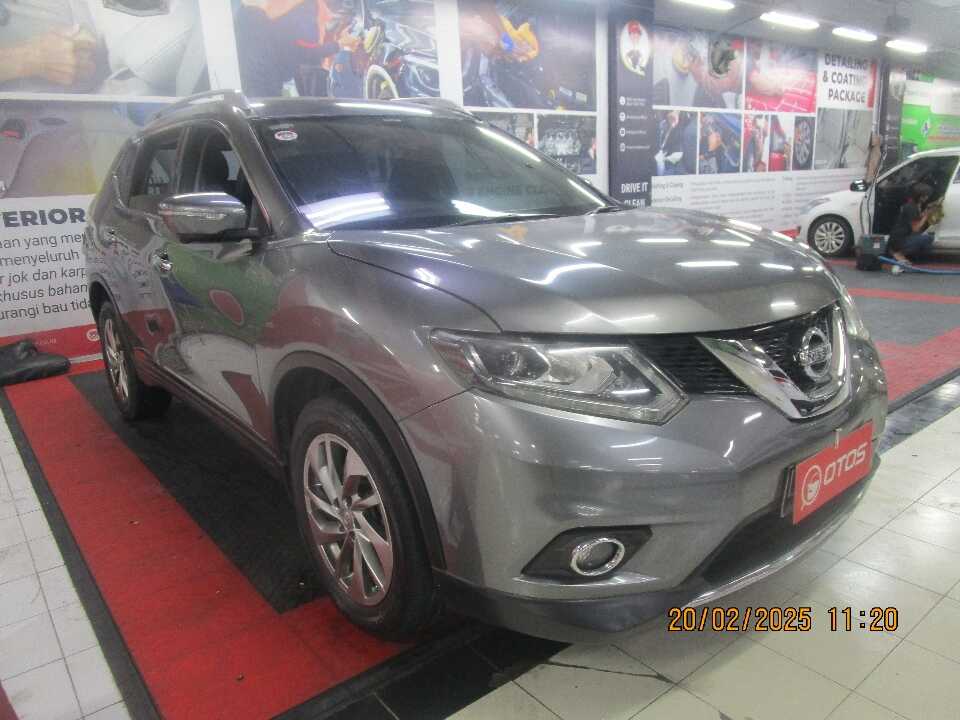 2015 Nissan X-Trail 2.5 - Foto 1 dari 6