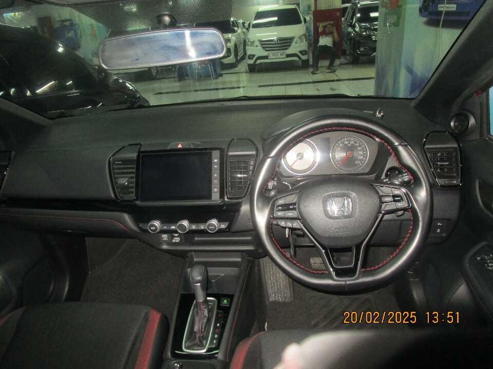 Foto Mobil Bekas Dashboard Honda City 1.5 RS tahun 2021