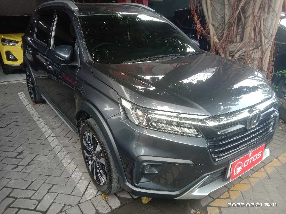 2023 Honda BR-V 1.5 E Prestige - Foto 1 dari 6