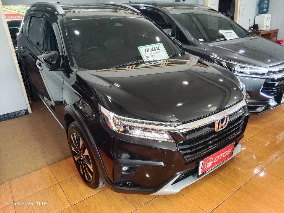 2023 Honda BR-V 1.5 PRE-HS - Foto 1 dari 6