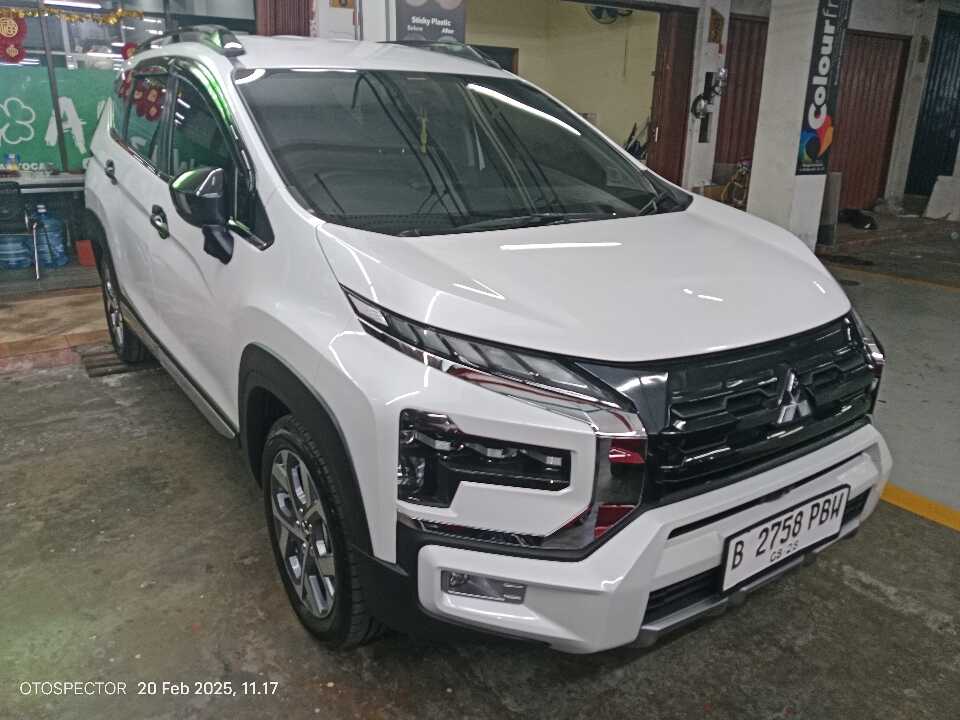 2023 Mitsubishi Xpander 1.5 Cross - Foto 1 dari 6