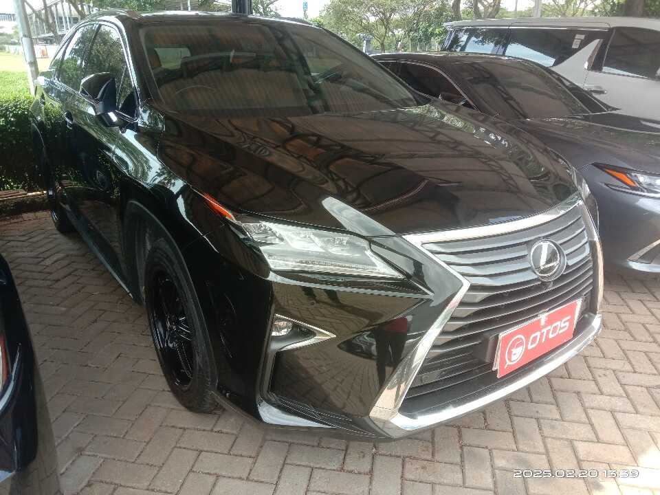 2017 Lexus RX 200t 2.0 Luxury - Foto 1 dari 6