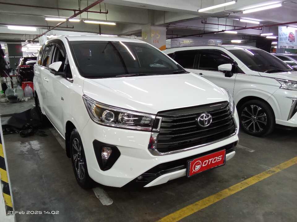 2021 Toyota Kijang Innova 2.0 V