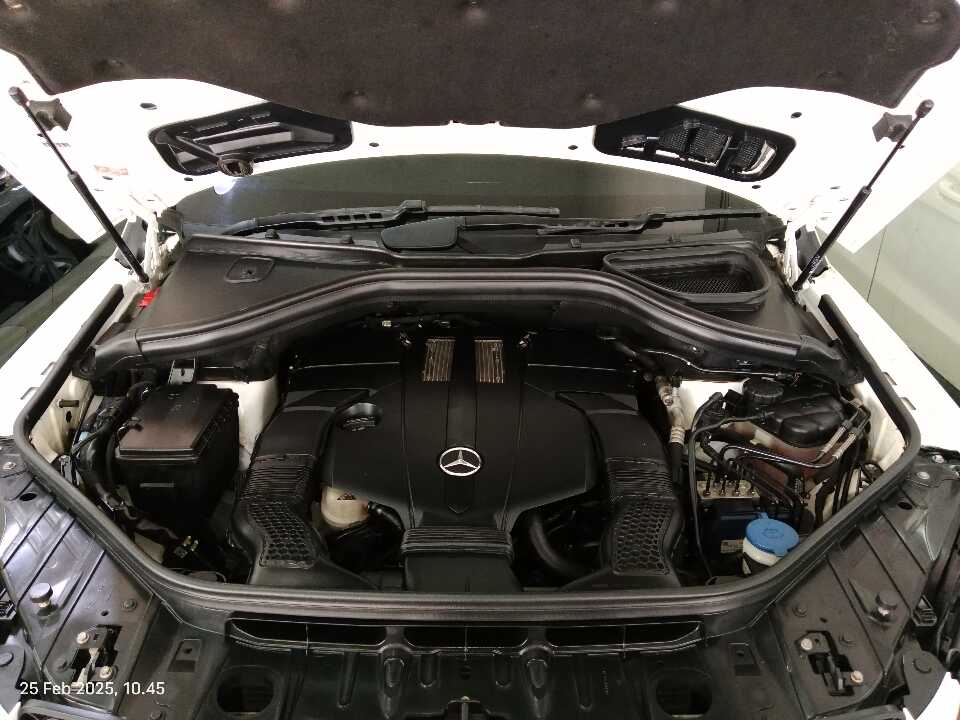 Foto Mobil Bekas Mesin Mercedes-Benz GLE400 3.0 tahun 2016