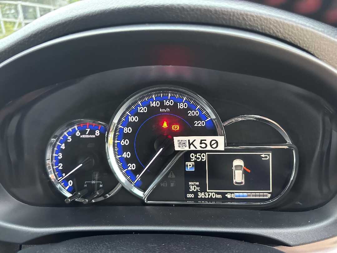 Foto Mobil Bekas Odometer Toyota Yaris 1.5 S tahun 2021
