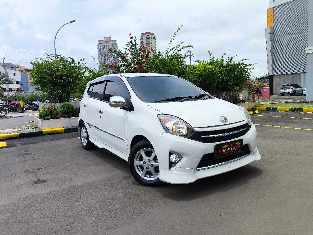 2016 Toyota Agya 1.0 G - Foto 1 dari 10
