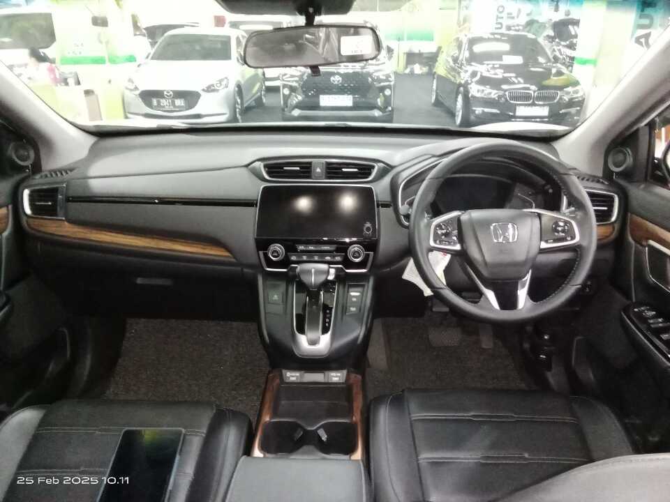 Foto Mobil Bekas Dashboard Honda CR-V 1.5 Prestige tahun 2021