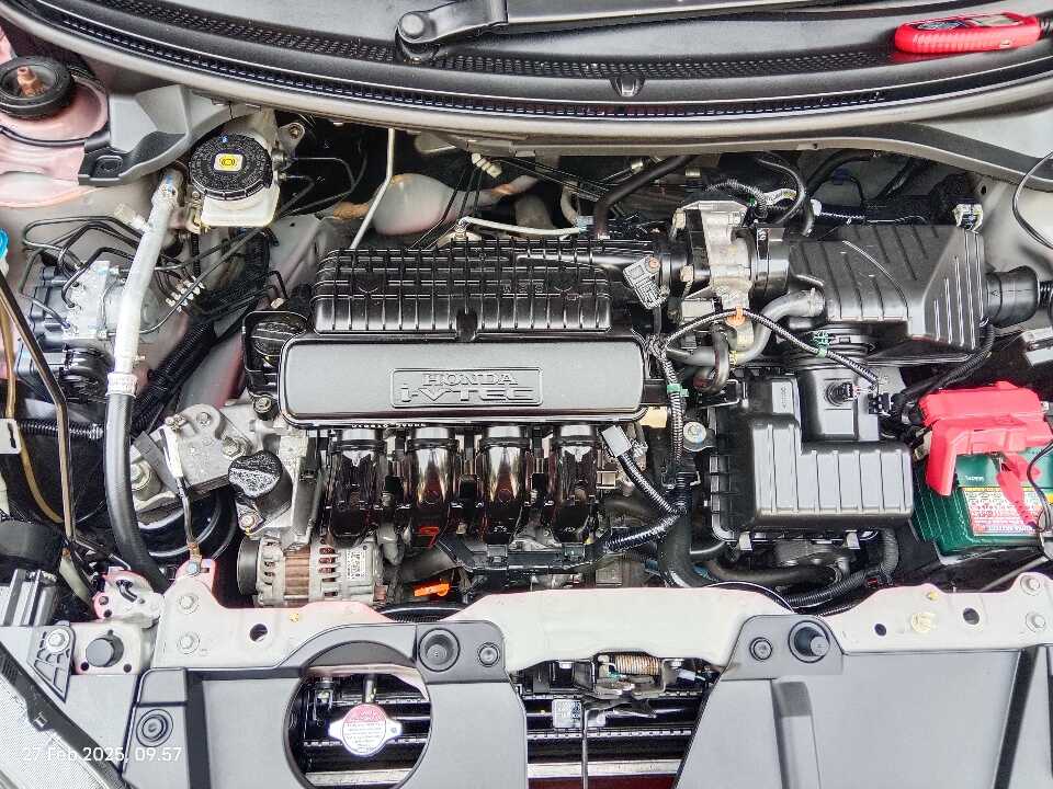 Foto Mobil Bekas Mesin Honda Brio 1.2 RS tahun 2021