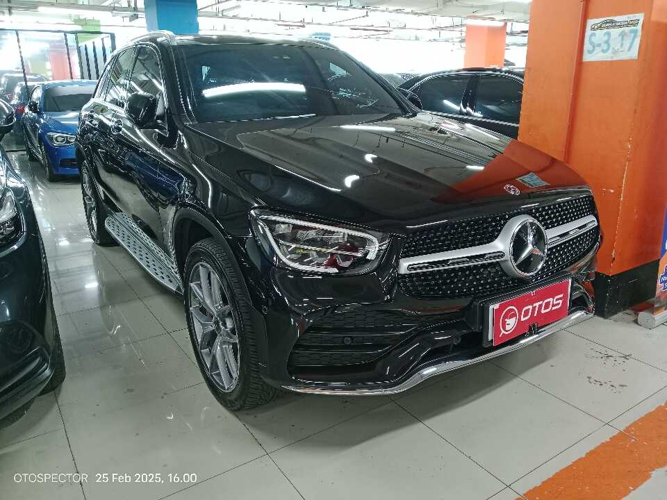 2020 Mercedes-Benz GLC200 2.0 - Foto 1 dari 6