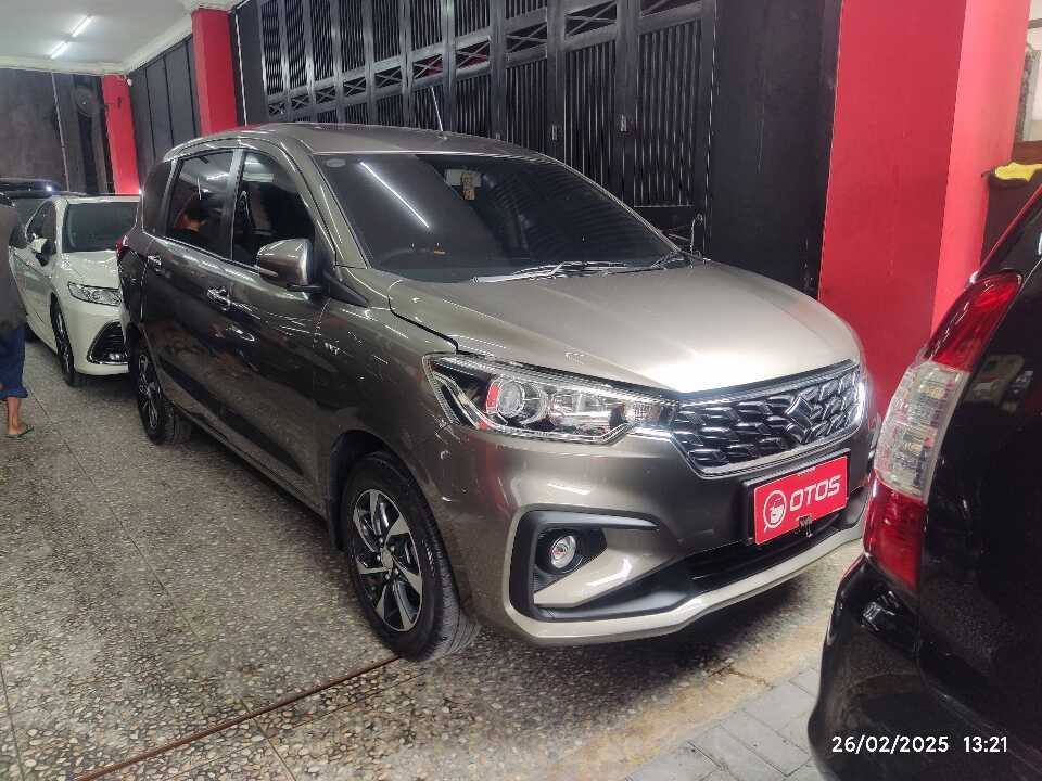 2022 Suzuki Ertiga 1.5 - Foto 1 dari 6