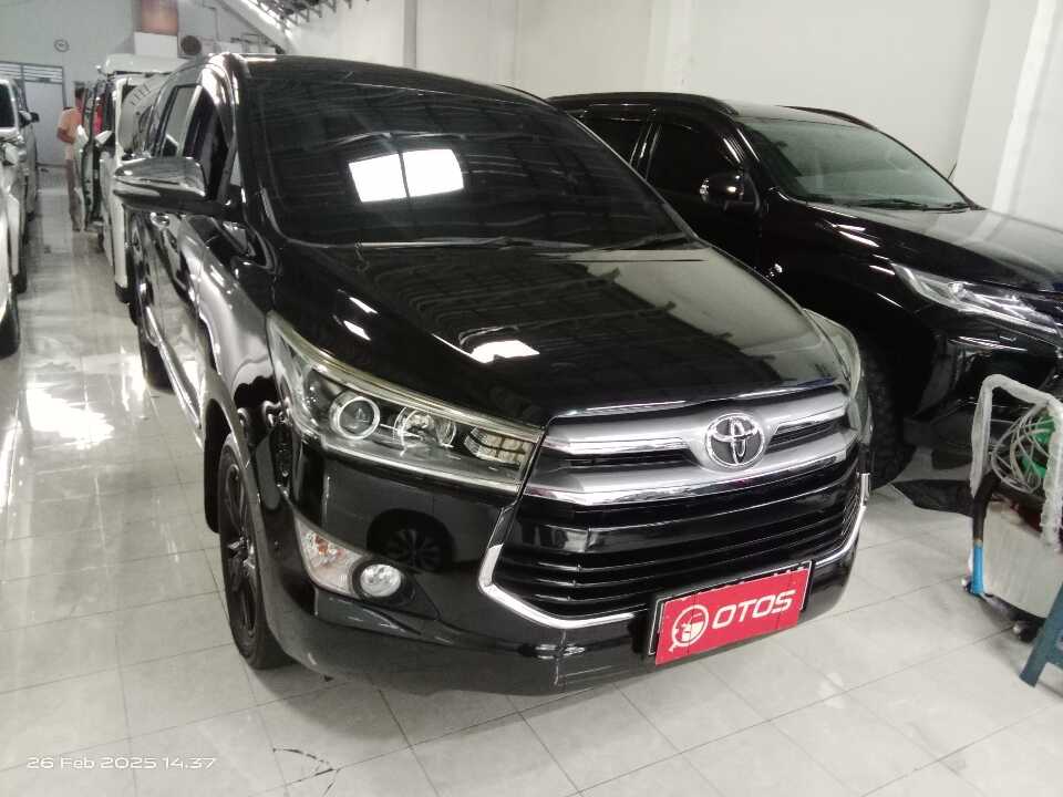 2016 Toyota Kijang Innova 2.4 Q - Foto 1 dari 6
