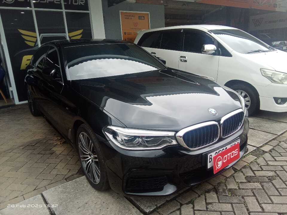 2019 BMW 530i 2.0 - Foto 1 dari 6