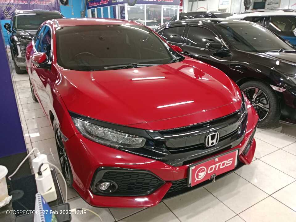 2017 Honda Civic 1.5 - Foto 1 dari 6