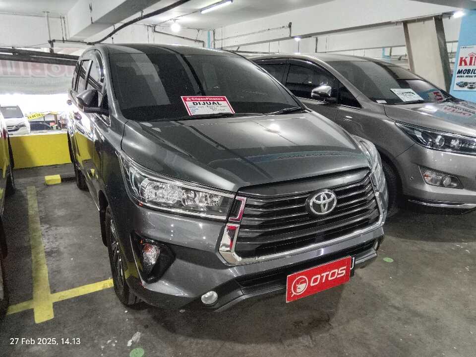 2020 Toyota Kijang Innova 2.4 G - Foto 1 dari 6