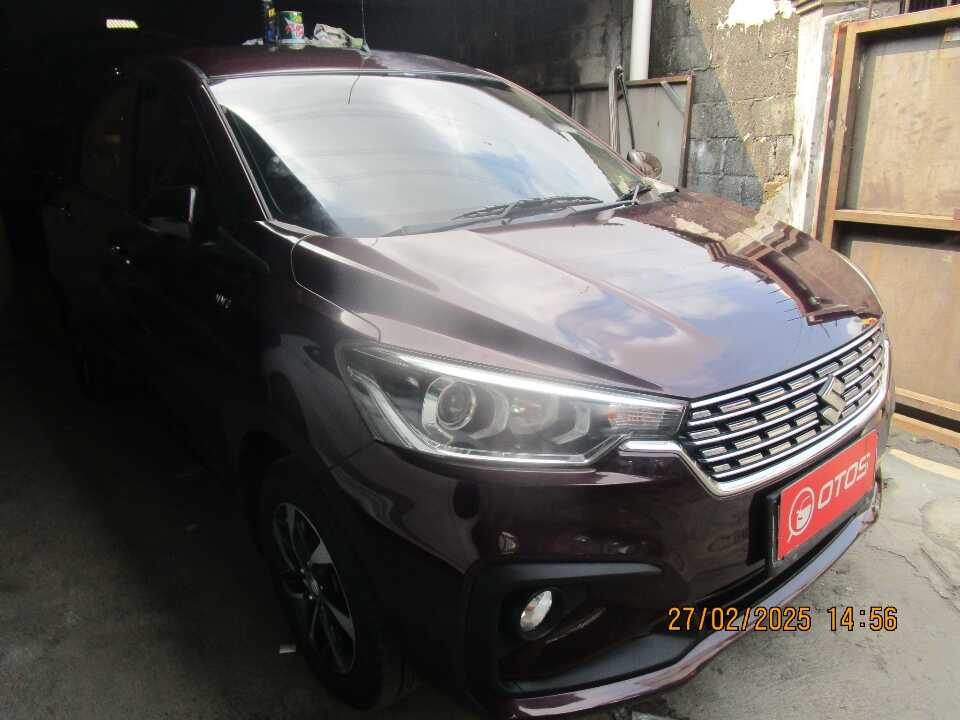 2021 Suzuki Ertiga 1.5 GX - Foto 1 dari 6