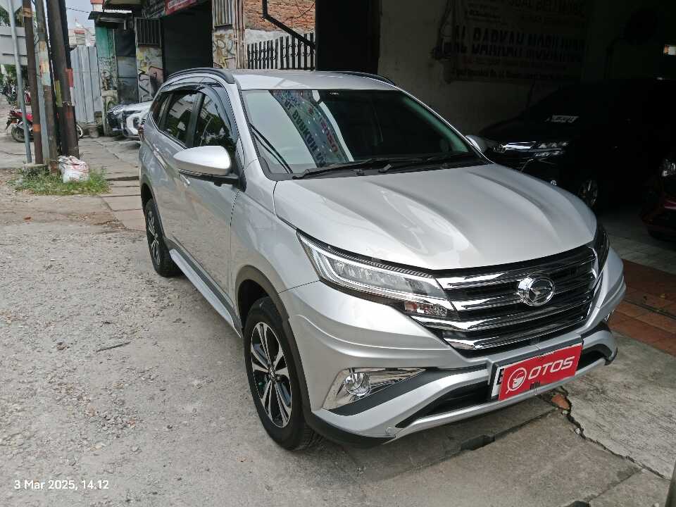 2019 Daihatsu Terios 1.5 R - Foto 1 dari 6