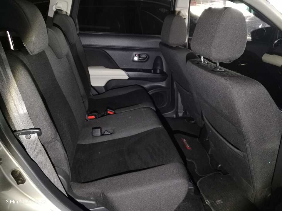 Foto Mobil Bekas Kabin Belakang Toyota Rush 1.5 S tahun 2022