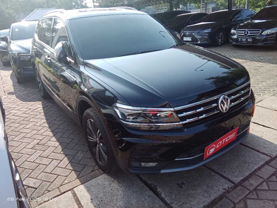 2020 Volkswagen Tiguan 1.4 TSI Allspace - Foto 1 dari 6