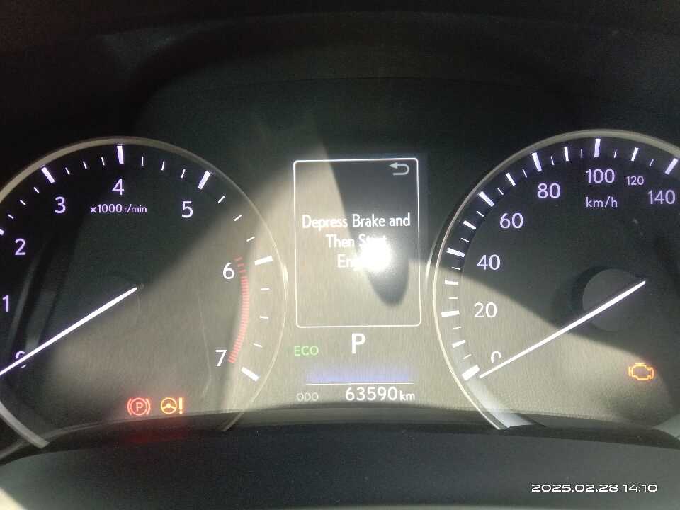 Foto Mobil Bekas Odometer Lexus RX 200t 2.0 tahun 2016