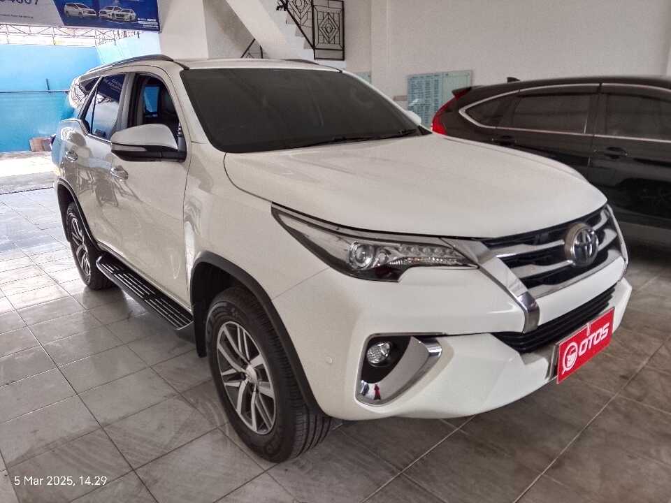 2016 Toyota Fortuner 2.4 4X2 VRZ
