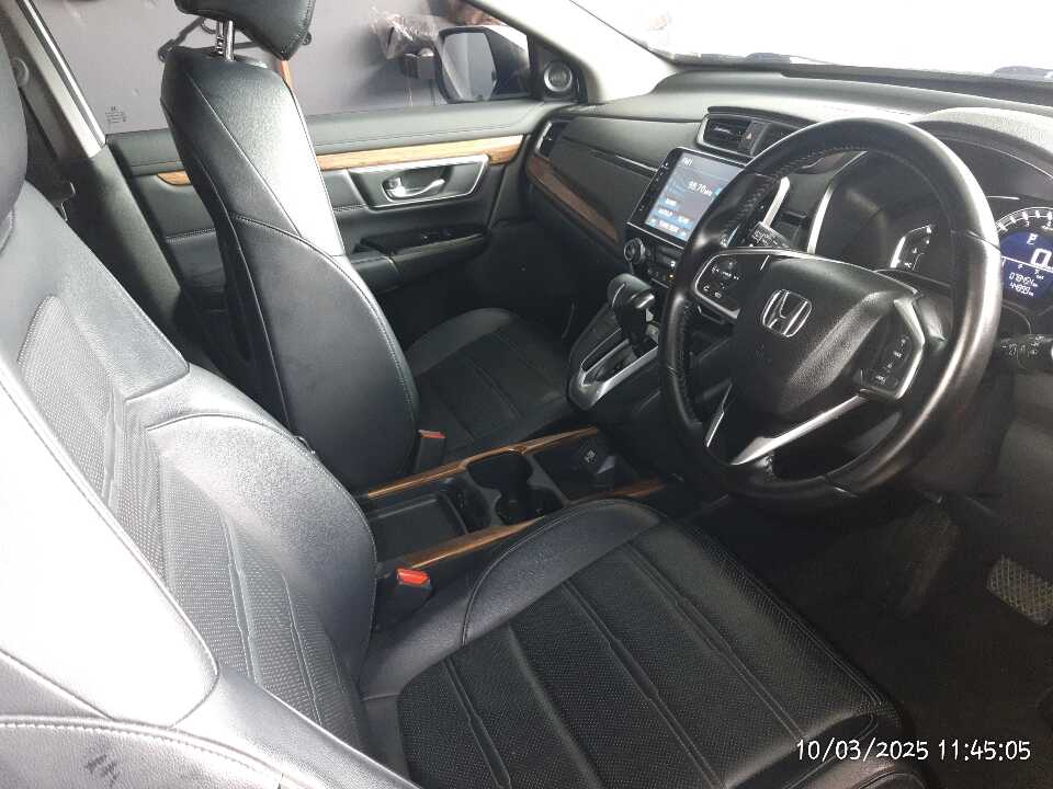 Foto Mobil Bekas Kabin Depan Honda CR-V 1.5 Turbo Prestige tahun 2018