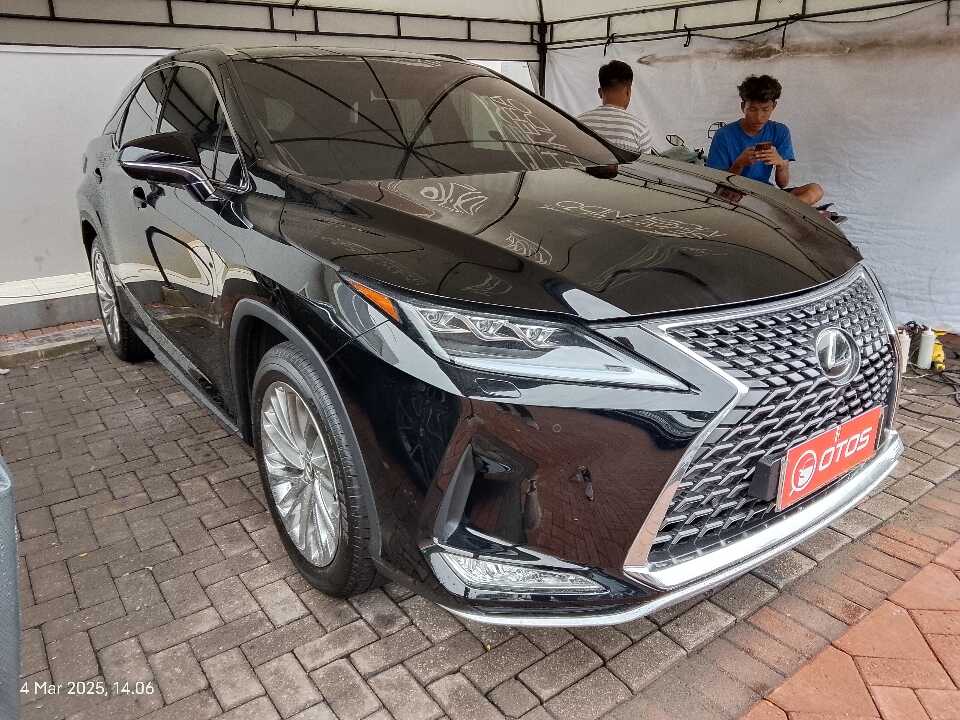 2020 Lexus RX 300 2.0 Luxury - Foto 1 dari 6