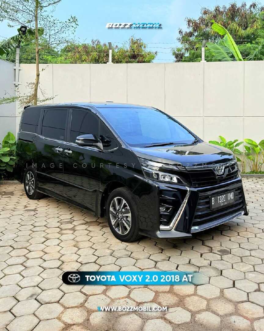 2018 Toyota Voxy 2.0 - Foto 1 dari 10