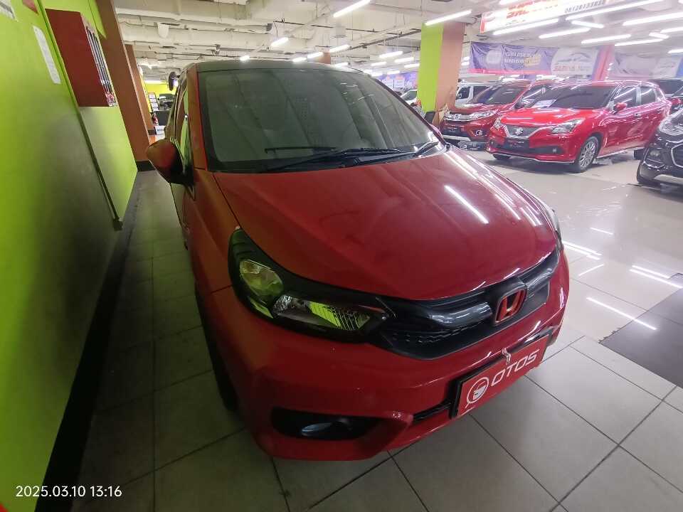 2019 Honda Brio 1.2 Satya E - Foto 1 dari 6