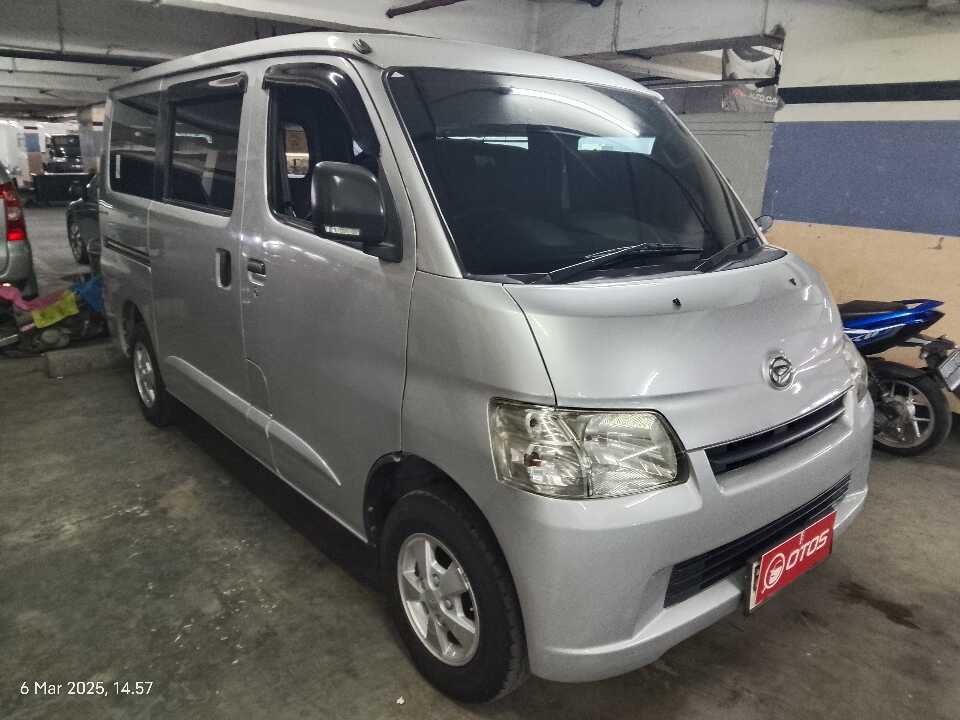 2019 Daihatsu Gran Max 1.3 AC - Foto 1 dari 6
