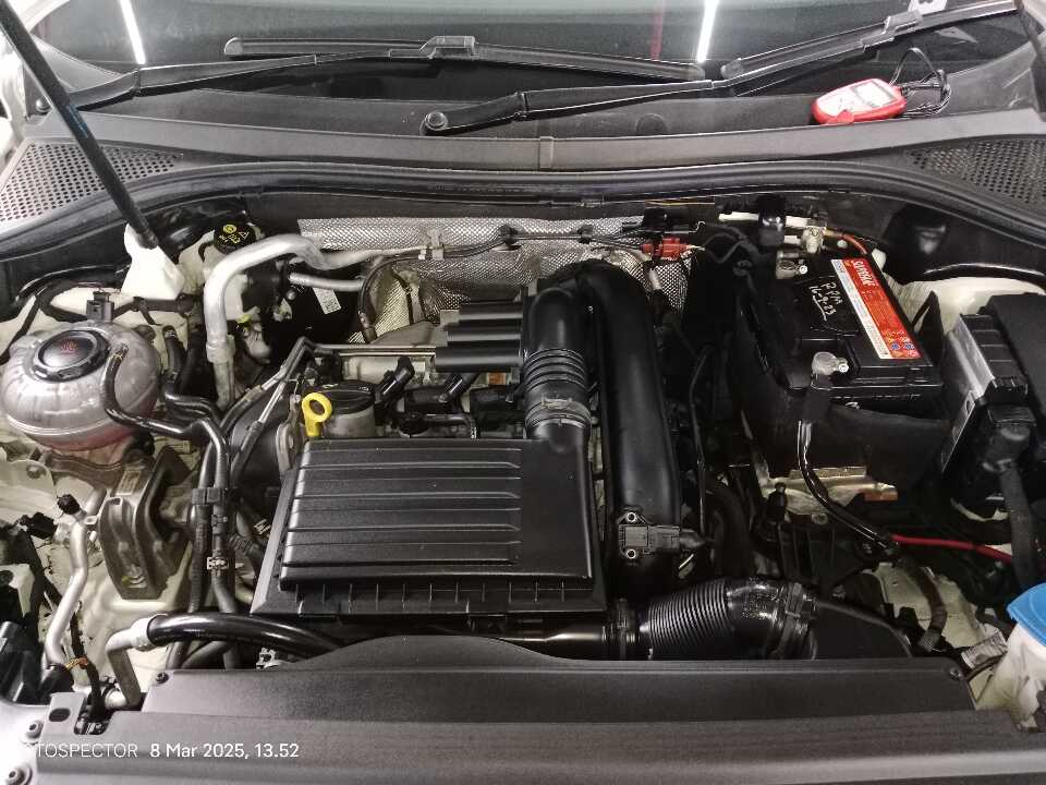 Foto Mobil Bekas Mesin Volkswagen Tiguan 1.4 TSI Allspace tahun 2020